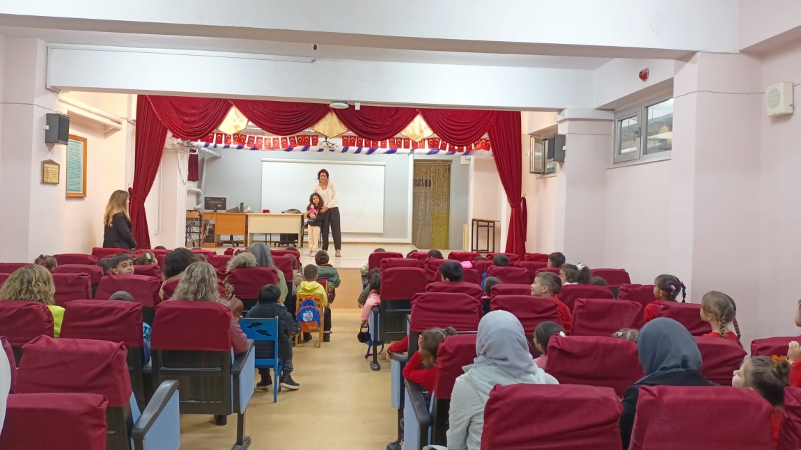 Dilimizin Zenginlikleri Projesi Yazar-Okur Buluşması